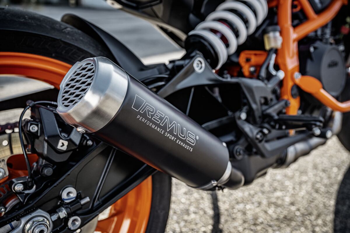 REMUS slip on silencer