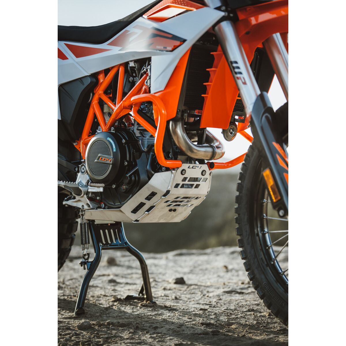 Skid plate