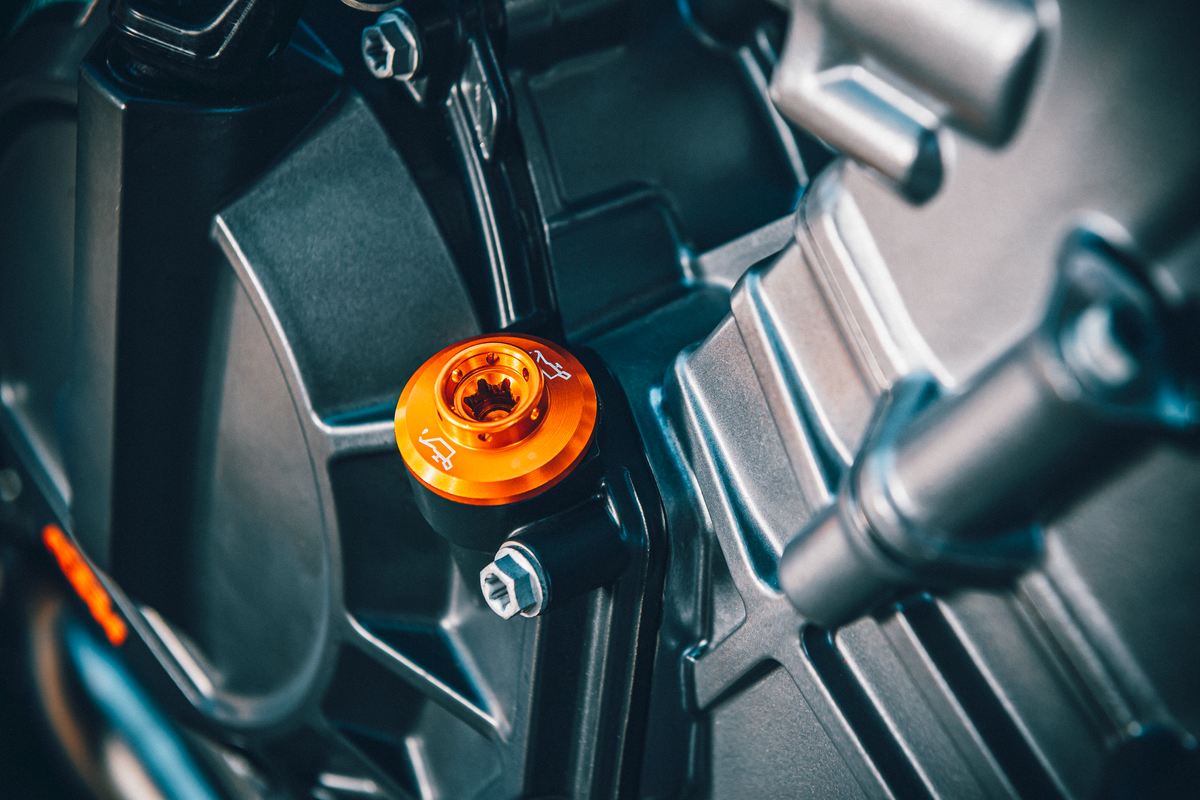 Ölablassschraube 790-1390 R2R (1290 DUKE, SUPERDUKE) 14-24