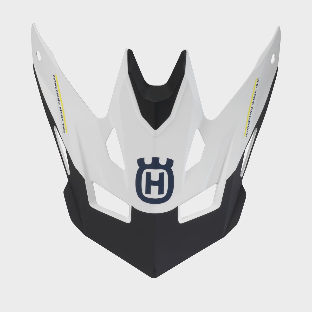 Kinderhelm mit Schutzgitter 