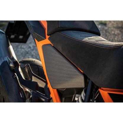 Side fairing set