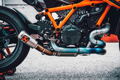 KTM Akrapovič "Evolution Line"
