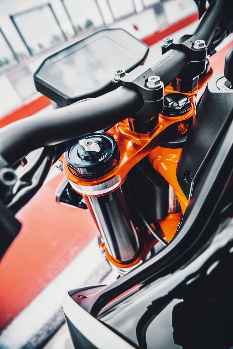 Werksseitige Gabelbrücke 790-890 (DUKE) 18-24